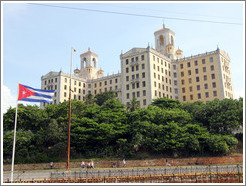 Hotel Nacional de Cuba, viewed from the Malec&oacute;n.