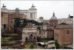 Arco di Settimio Severo (Arch of Septimius Severus), Roman Forum, and surrounding buildings.