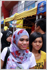People at the market on Lorong Tuanku Abdul Rahman.